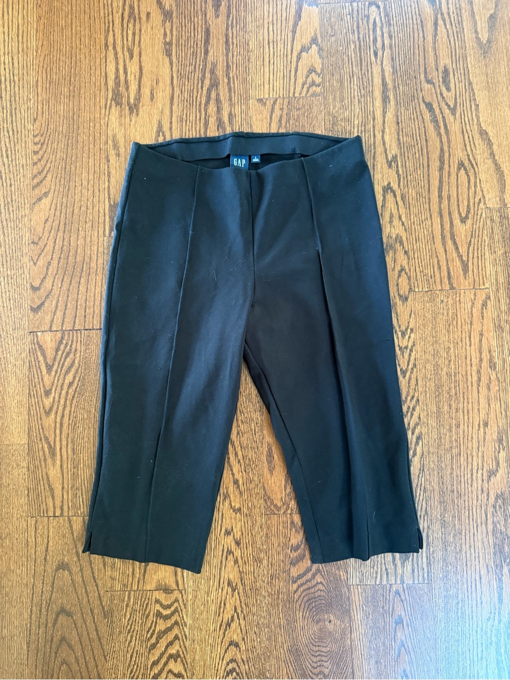 GAP ponte knit capris